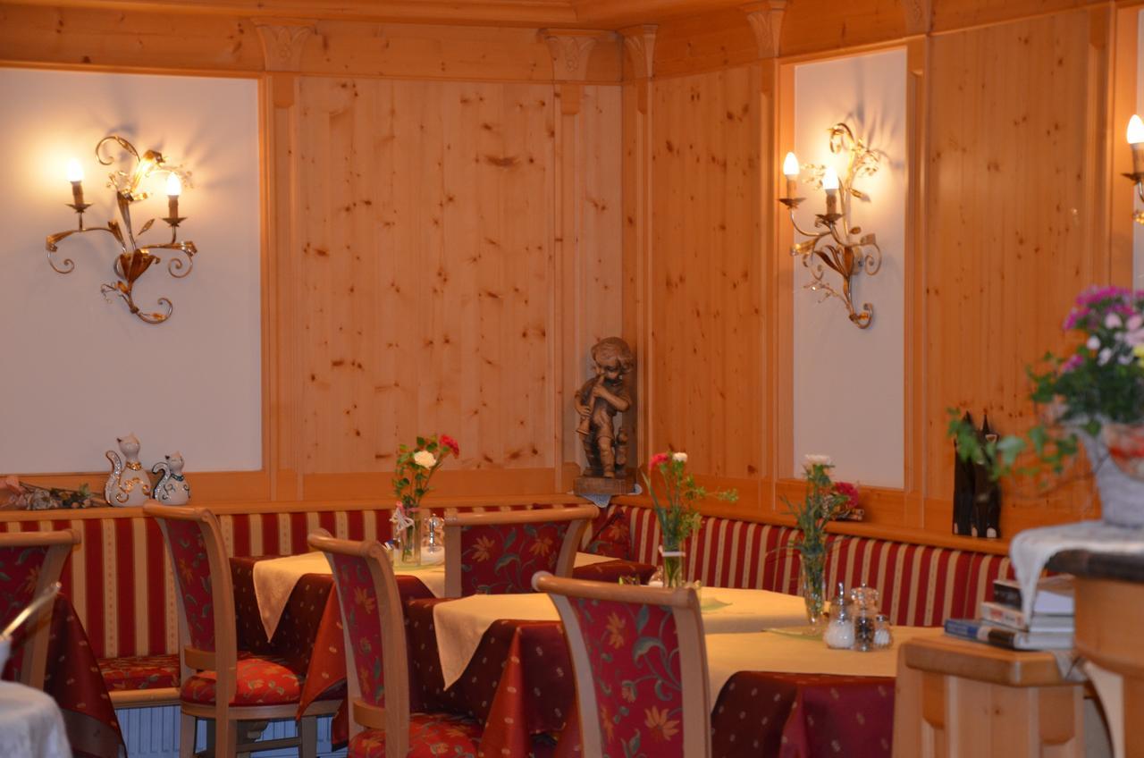 Garni Franca B&B เซลวาดีวัลการ์เดนา ภายนอก รูปภาพ